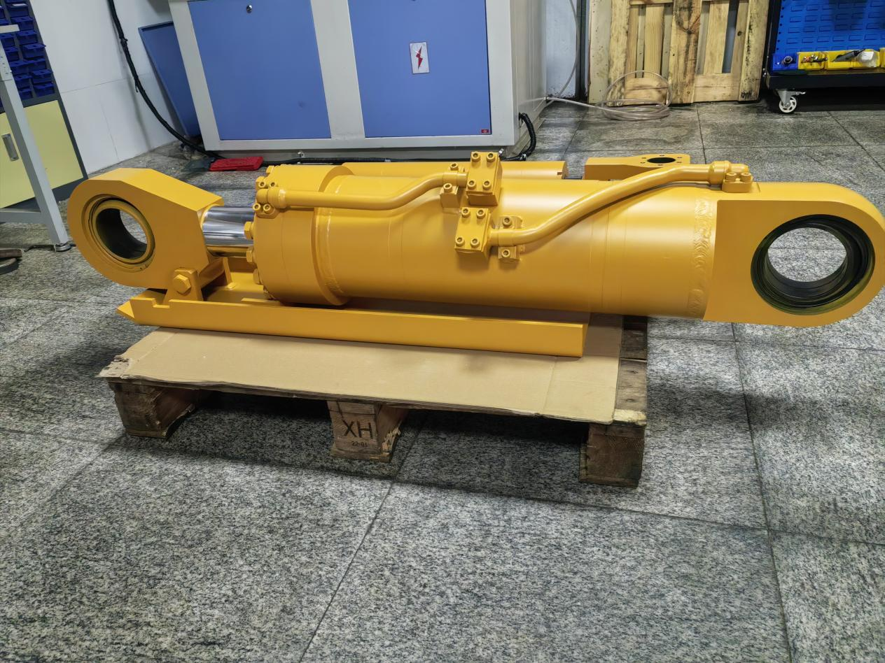MPM Delivers Domestically Developed Mining Cylinders